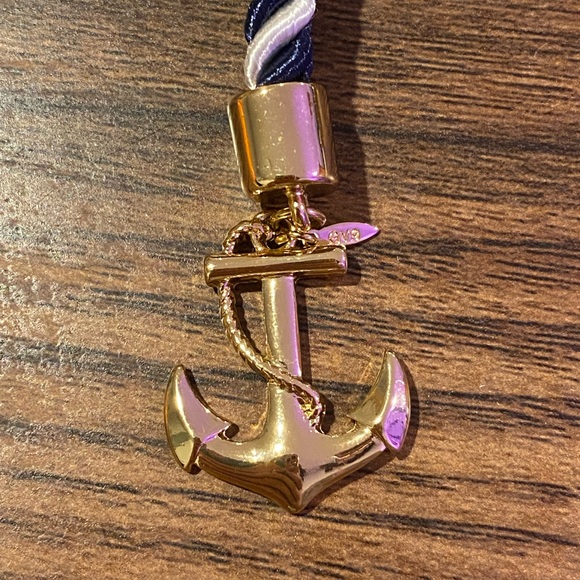 GV9 NWOT Anchor Bracelet - Picture 2 of 5